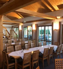 La Famiglia Restaurant