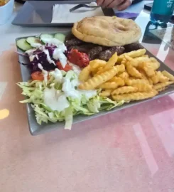 Amigo's Pizza, Pasta, Döner, Salat