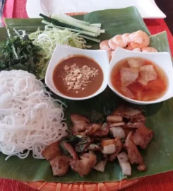Tien Vietnamesisches Restaurant & Sushi Poing