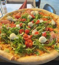 Cristalina Schlossgarten Restaurant & Pizzeria