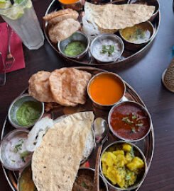 Dessi Tadka – Indian Street Food